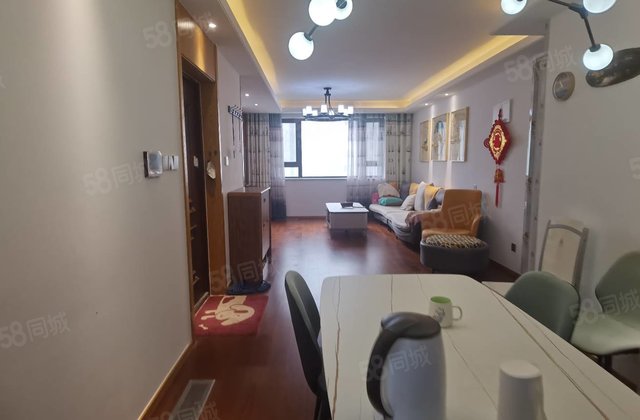 急售豪装好房好楼层电梯房，四季恒温，户型方正三叶草