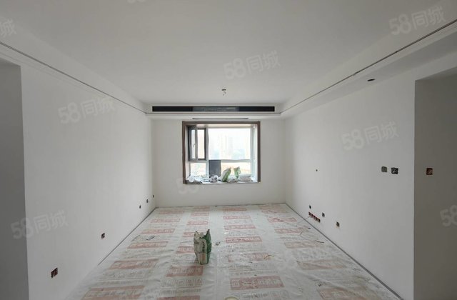 羡林苑，文轩片区纯商品房。带车位储藏室。边户。随时看房，