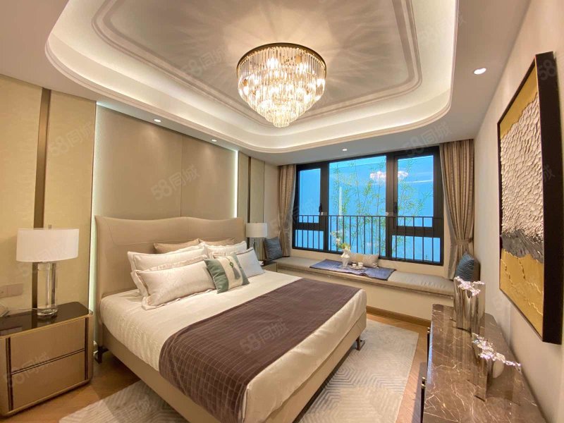 保利天悦3室2厅2卫105㎡东310万