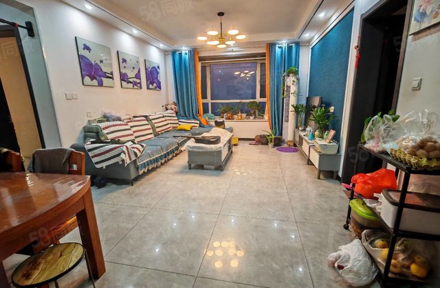 外国语一中名筑印象翰林天悦，民生凤凰城西边户三室带车位