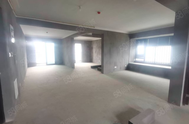 云成大境府3室2厅112㎡98万二手房图片