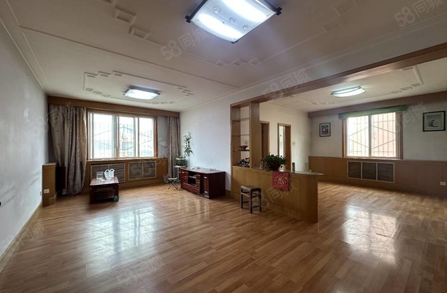 东湖小区3室2厅127㎡99万二手房图片