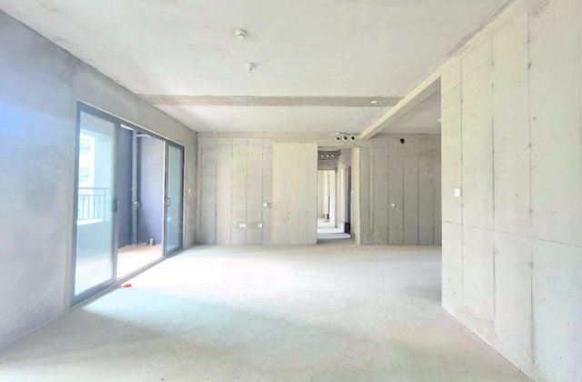 金湾沣河十里A区3室2厅143㎡150万二手房图片