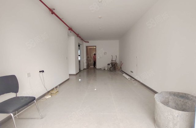 月季公园旁 九州康城，三室两厅两卫 送车位 随时可以看房