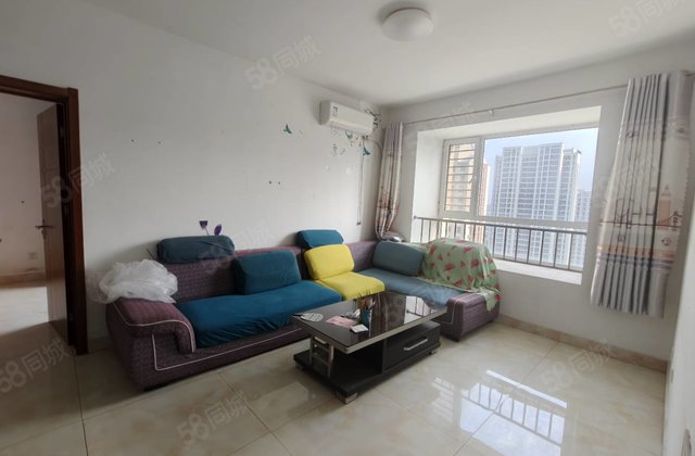 步行 出门就是 大学城 B 区 好楼层 送地下室