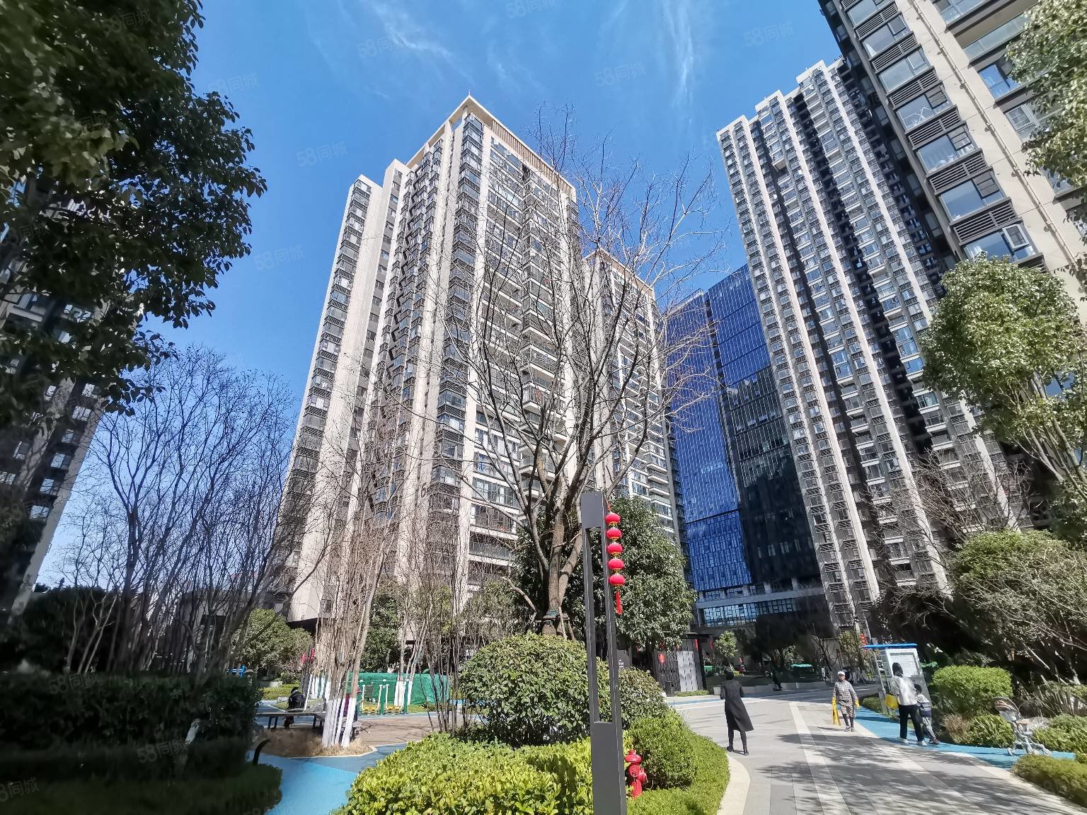 润城五区全新精装好3房带全套家具家电便宜急卖