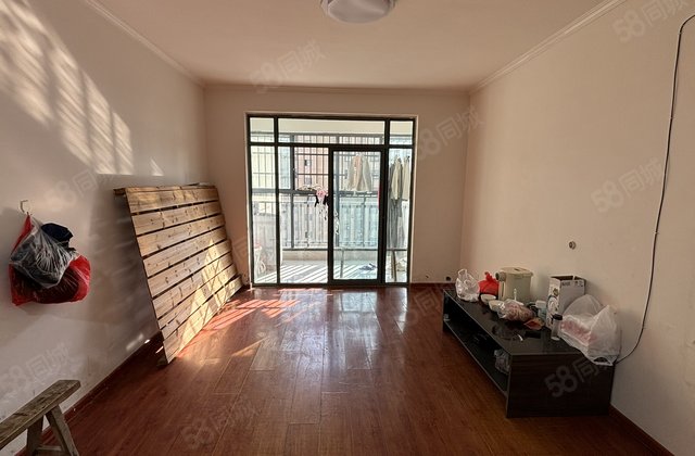 北城世纪城3室2厅1卫101㎡南北25万