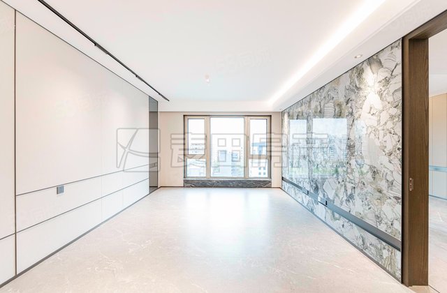 都闕臺(一区)3室2厅124.15㎡2290万二手房图片