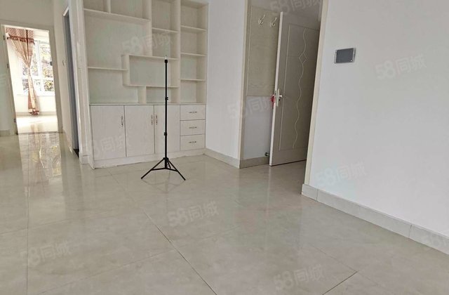 图兰朵3室2厅135.83㎡81万二手房图片