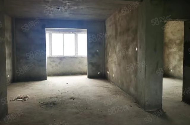 美龙新街3室2厅99.52㎡22.8万二手房图片