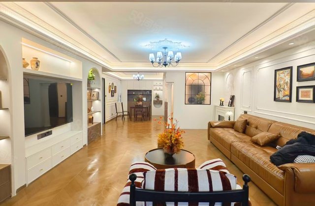 金色比华利4室2厅161.61㎡128.8万二手房图片