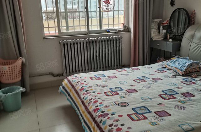 鲁化路工业设备  公司家属院2室2厅1卫高性价比诚心出售