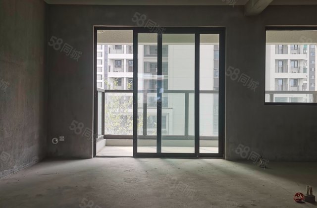 宝龙雅戈尔江汇城(27-39幢)3室2厅113.83㎡210万二手房图片