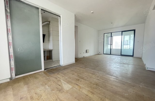 文苑二中！市区河景房！免大税大客厅朝阳！锦绣学府！新房未住！