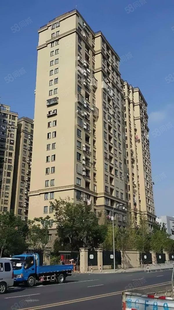 绿地景汇佳苑3室2厅2卫118.67㎡南北770万