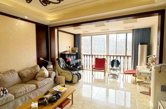 光华国际4室2厅158.56㎡259万二手房图片