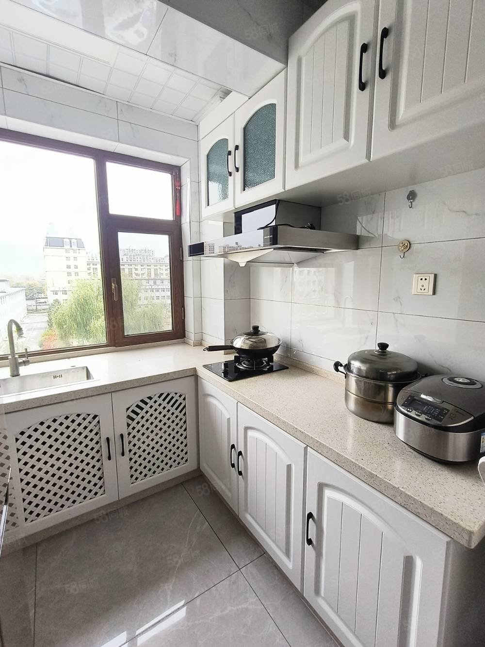 南湖一号(东区)2室1厅1卫73㎡南北33.5万