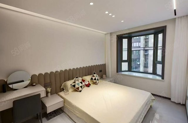 紫金城2室2厅70㎡32万二手房图片