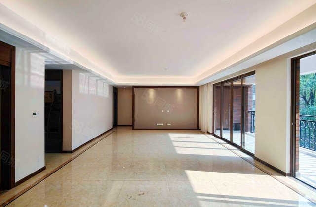 天府兰台雅园(一期)4室2厅140.04㎡113万二手房图片