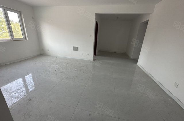 送百平露台嘎嘎新房三室电梯中间楼层送储看房子有钥匙