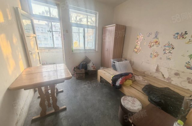 利民路铁塔附近 小房子总价低 东昌中学不是顶 一室一厅免大税
