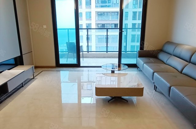 保利天空之城云曜4室2厅138.73㎡250万二手房图片