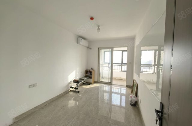 昌润莲城莲湖新城 三叶草 带车位 观景 优势明显