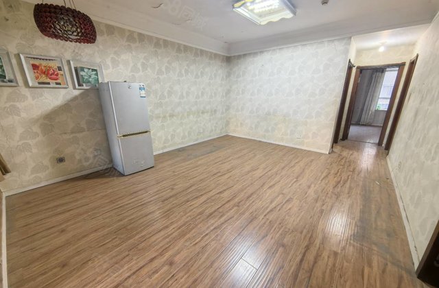 香江附近 阳光实验 单价六千多 月亮湾B区商品房好楼层免大税