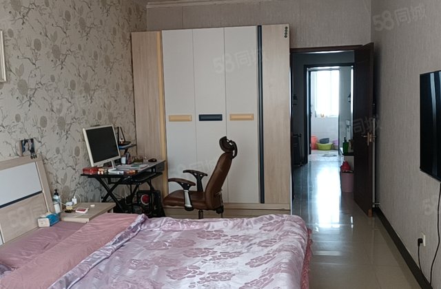 隆泰小区3室1厅100㎡36万二手房图片