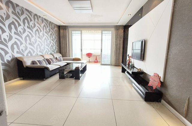 急文轩 外国语聊大 水木清华好楼层 精装看房方便 能按揭