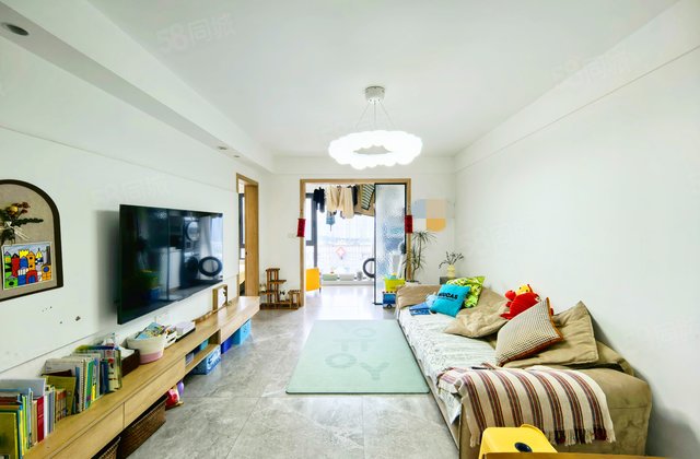 融创御湖宸院(二期融禧园)3室2厅92.5㎡139万二手房图片