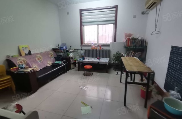 龙山花园 多层一楼 看房方便