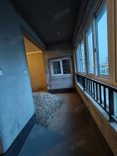 北辰花园3室2厅1卫105.4㎡南65万