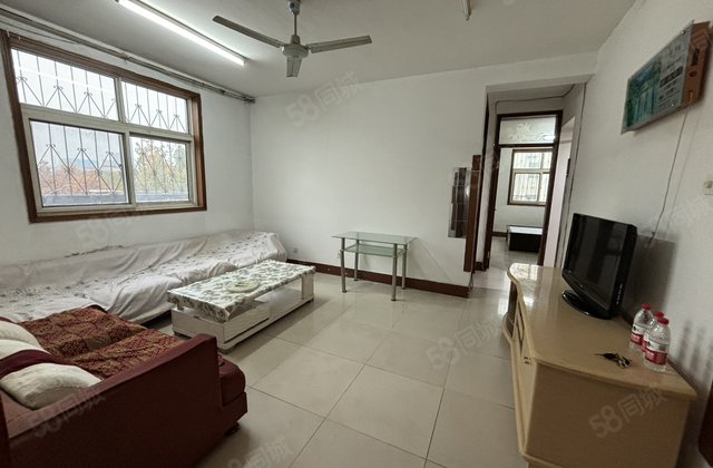 中层东边户！露台很大阳光实验！正规三室鸿顺花园三里铺月亮湾