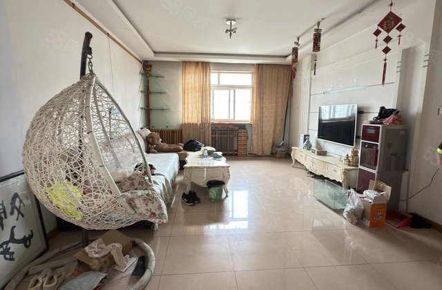 顺泰家园3室2厅136.5㎡55万二手房图片