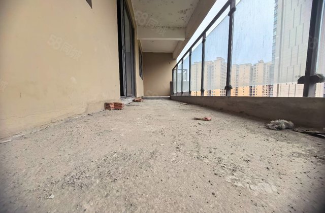 圣桦名城4室2厅128㎡65万二手房图片