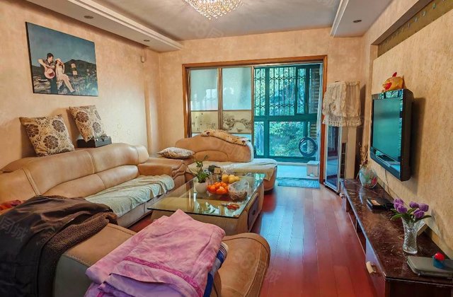 常青藤小城4室2厅135.12㎡209万二手房图片