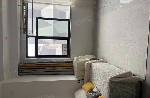 优客国际SOHO公馆1室1厅41.62㎡35万二手房图片