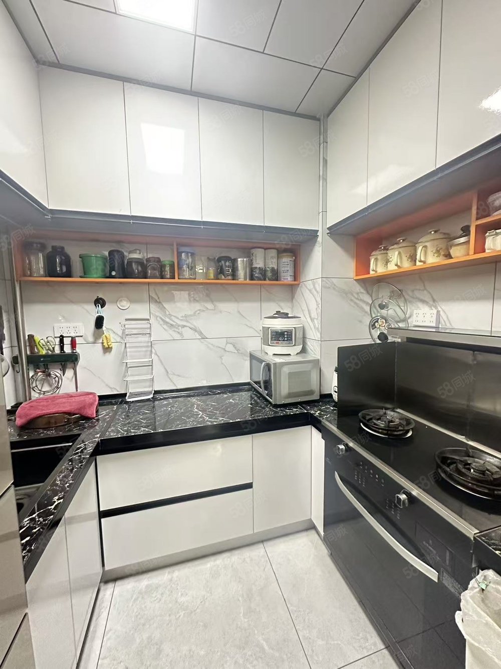 合景泰富云湖天镜3室2厅2卫108㎡南北79.8万