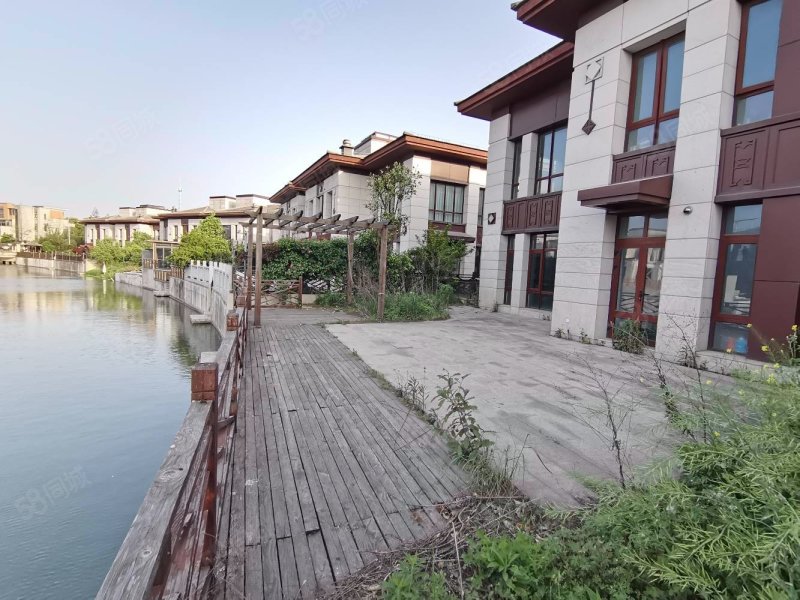 【10图】中信泰富鸿玺郡独栋别墅.临河,超大花园,挑高大厅.