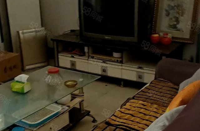 聊建一公司家属院小三居 采光充足 南北通透 医疗配套成熟