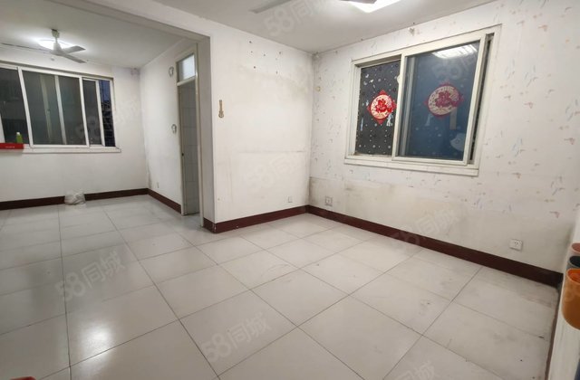 阳光花园 二楼东边户 可做三居 送储免大税 急售