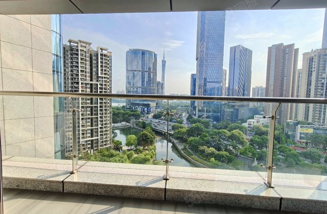 尚东柏悦府4室2厅488.1㎡7412万二手房图片