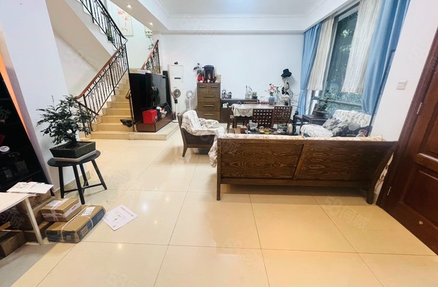 华南碧桂园翠山蓝天(别墅)9室1厅342㎡1200万二手房图片