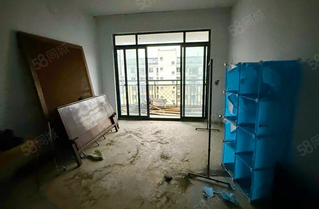 常熟海洲新城3室1厅108㎡65万二手房图片