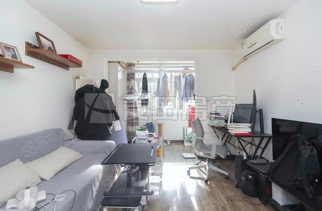 新景家园(西区)1室1厅59.18㎡440万二手房图片