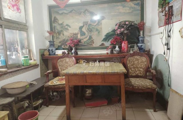 老文轩外国语一中附近龙山北区好楼层