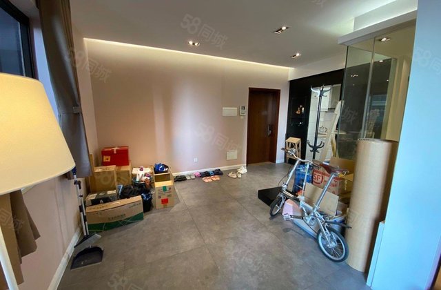 保利百合花园5室2厅160.38㎡228万二手房图片