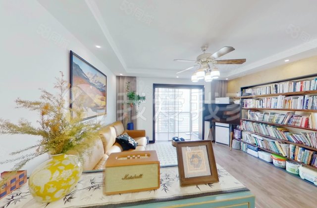 万国城MOMA3室2厅127.31㎡1500万二手房图片