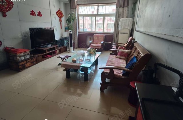 馨安公寓南北通透 户型方正 房子看房方便 房东诚心出售